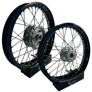 Set Felgen - 2x 1,85 - Alu schwarz - Edelstahlspeichen - Nabe silber für Simson S51 S50 S70 S53 KR50 KR51 Schwalbe Duo Spatz Star Sperber Habicht